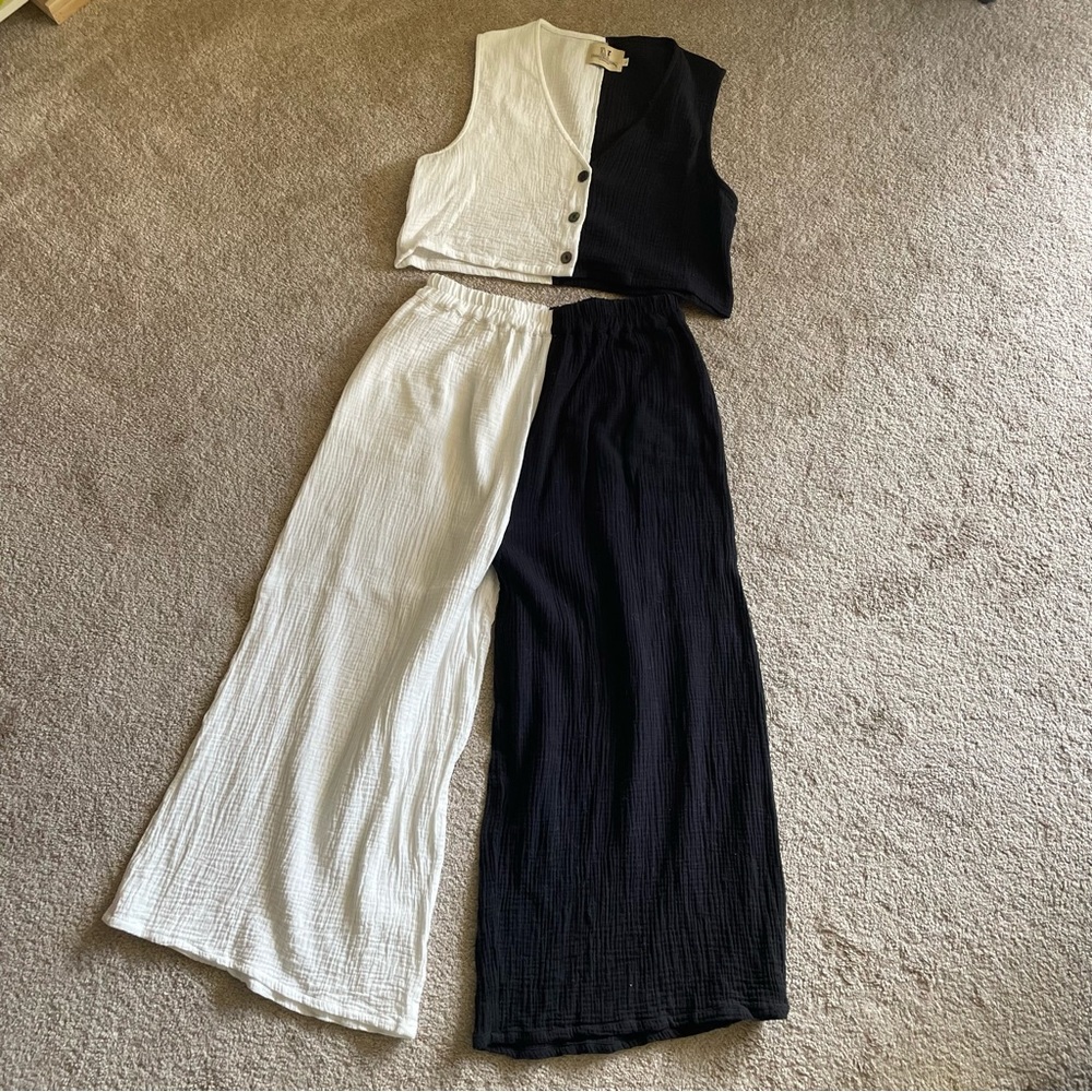 Fashion Brand Company Black and White Jumpsuit